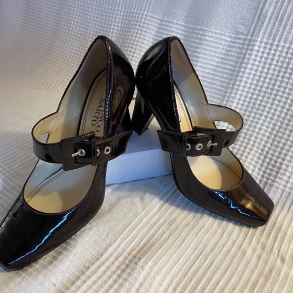 Red patent leather Franco Sarto heels - Picture 4 of 4